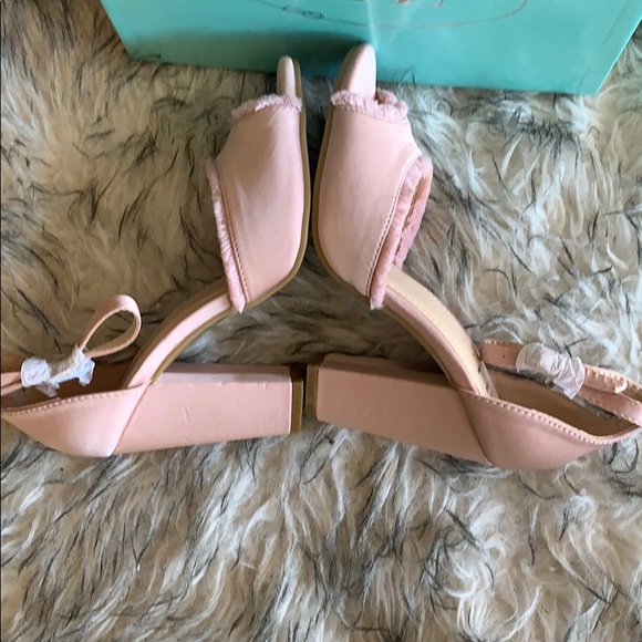 Pink Fringe Accent Sandal - Picture 5 of 8